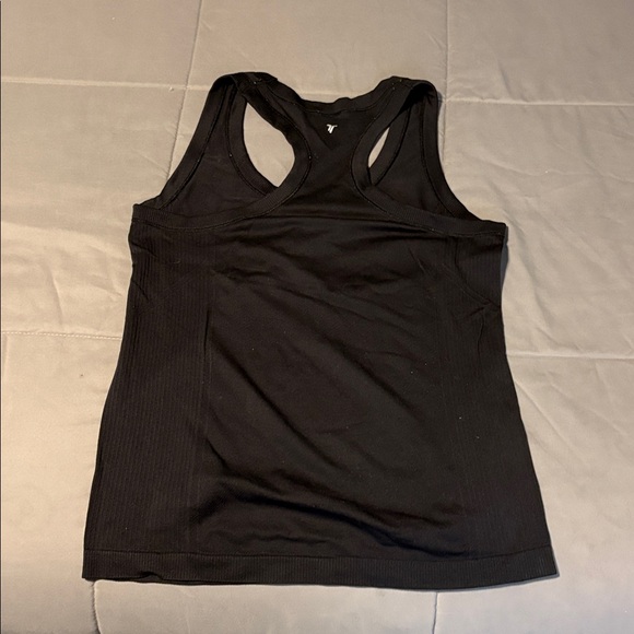 Old Navy - Picture 5 of 7